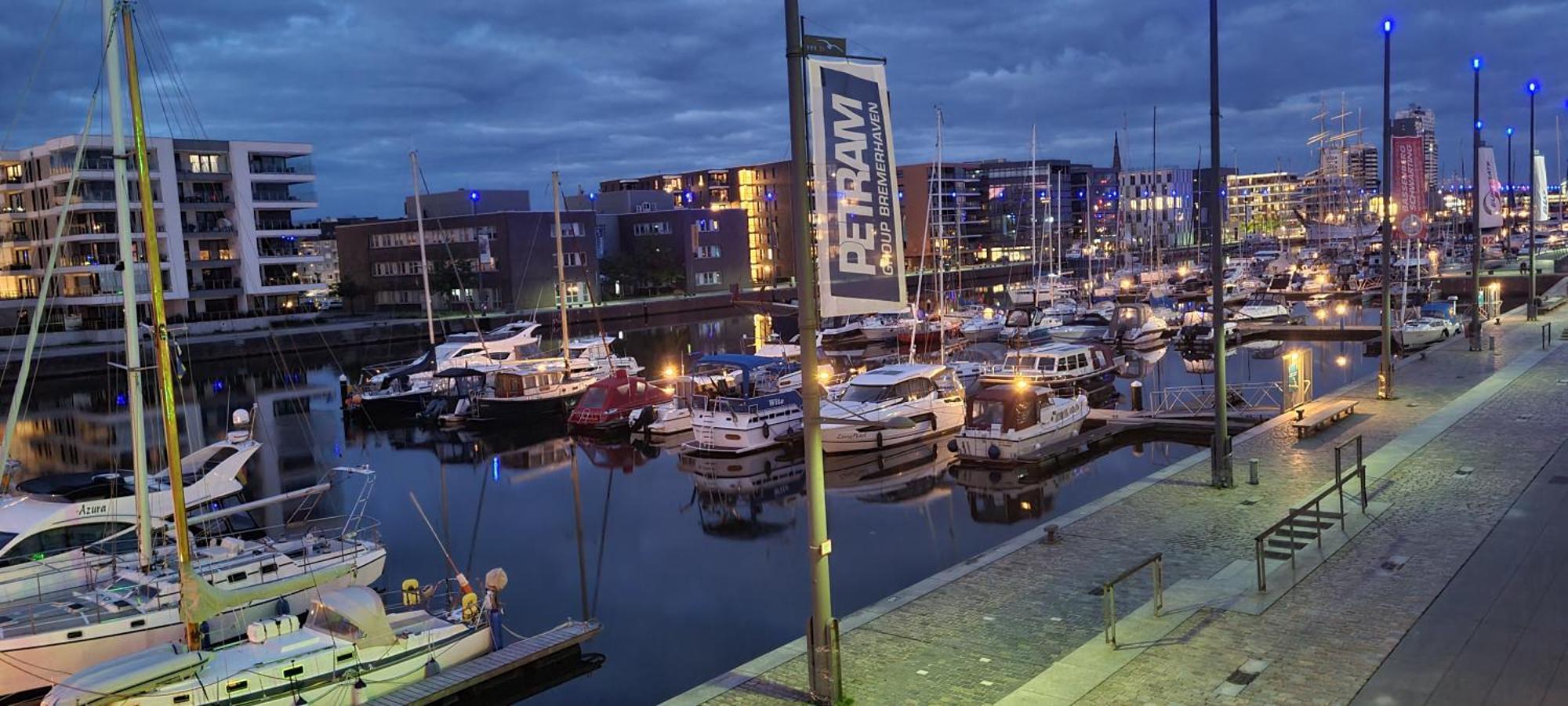 Ferienwohnung Neuer Hafen Marina Бремерхавен Екстериор снимка