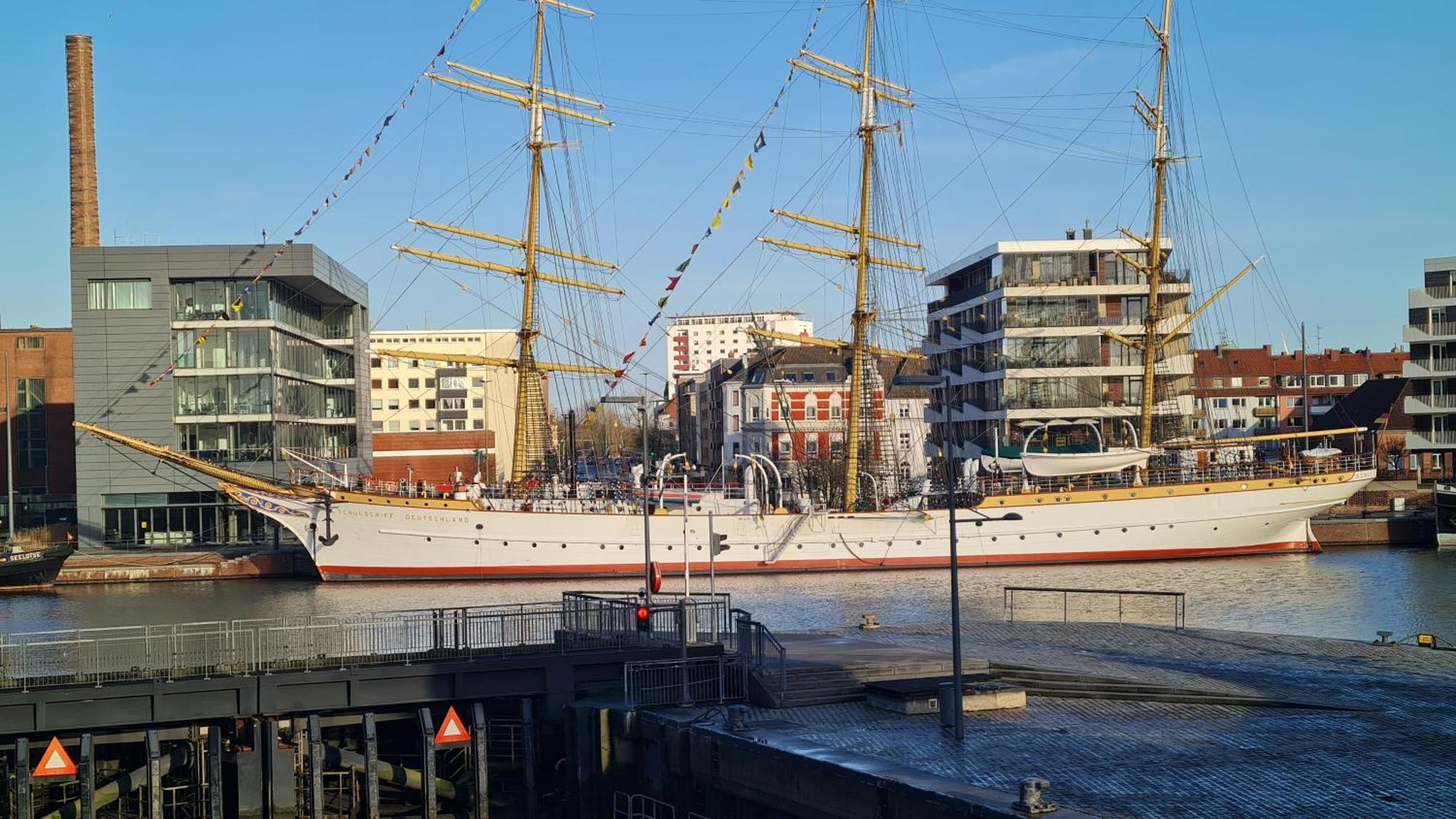 Ferienwohnung Neuer Hafen Marina Бремерхавен Екстериор снимка